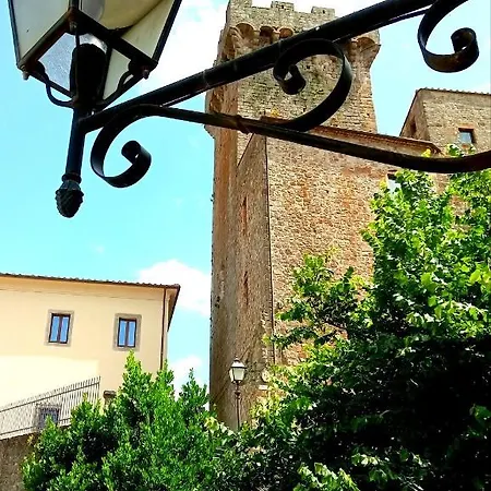 La Casa Al Castello - *